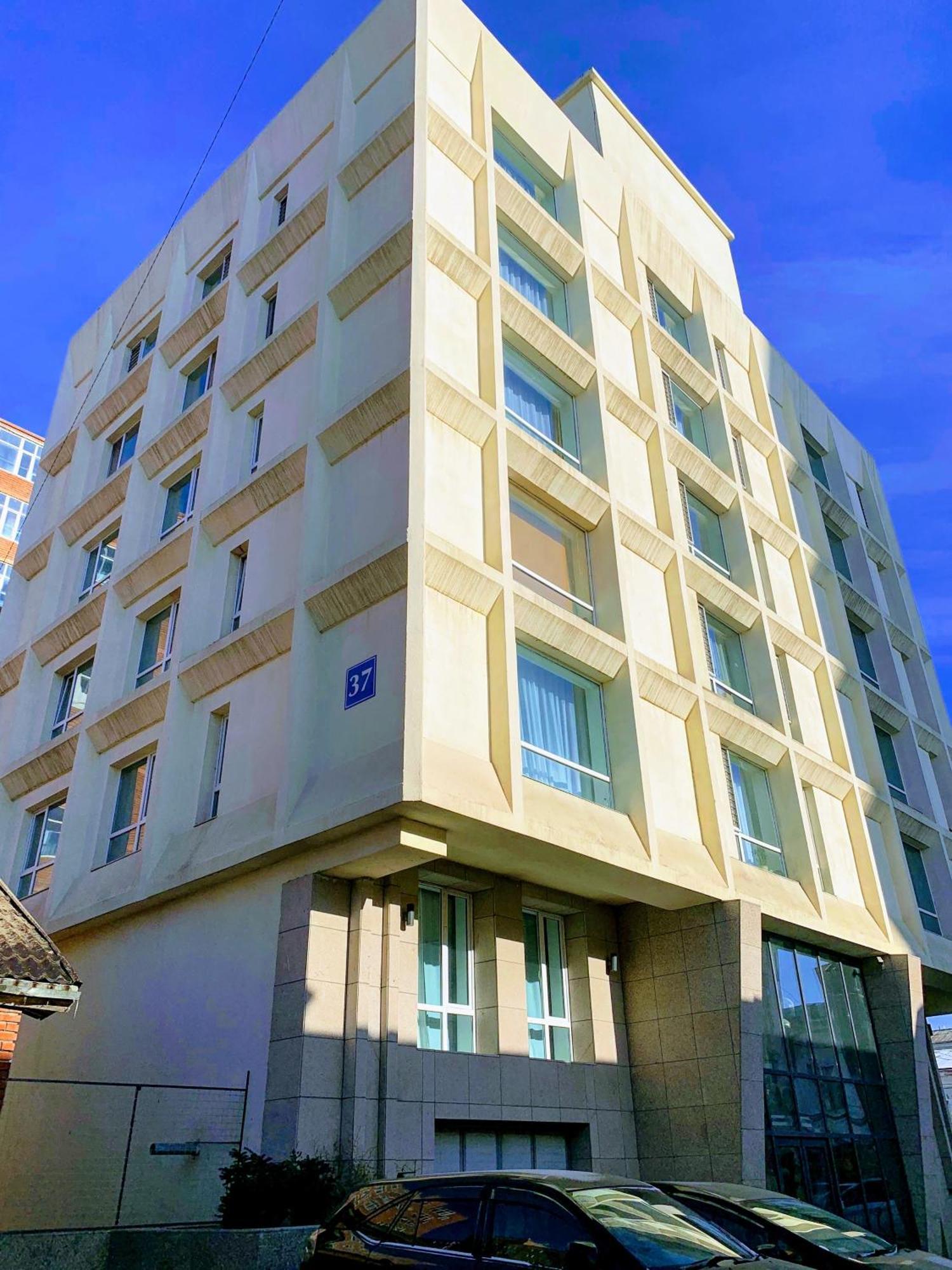 City Center Double Bedroom With Private Bathroom, Shared Kitchen Ulaanbaatar Exterior foto